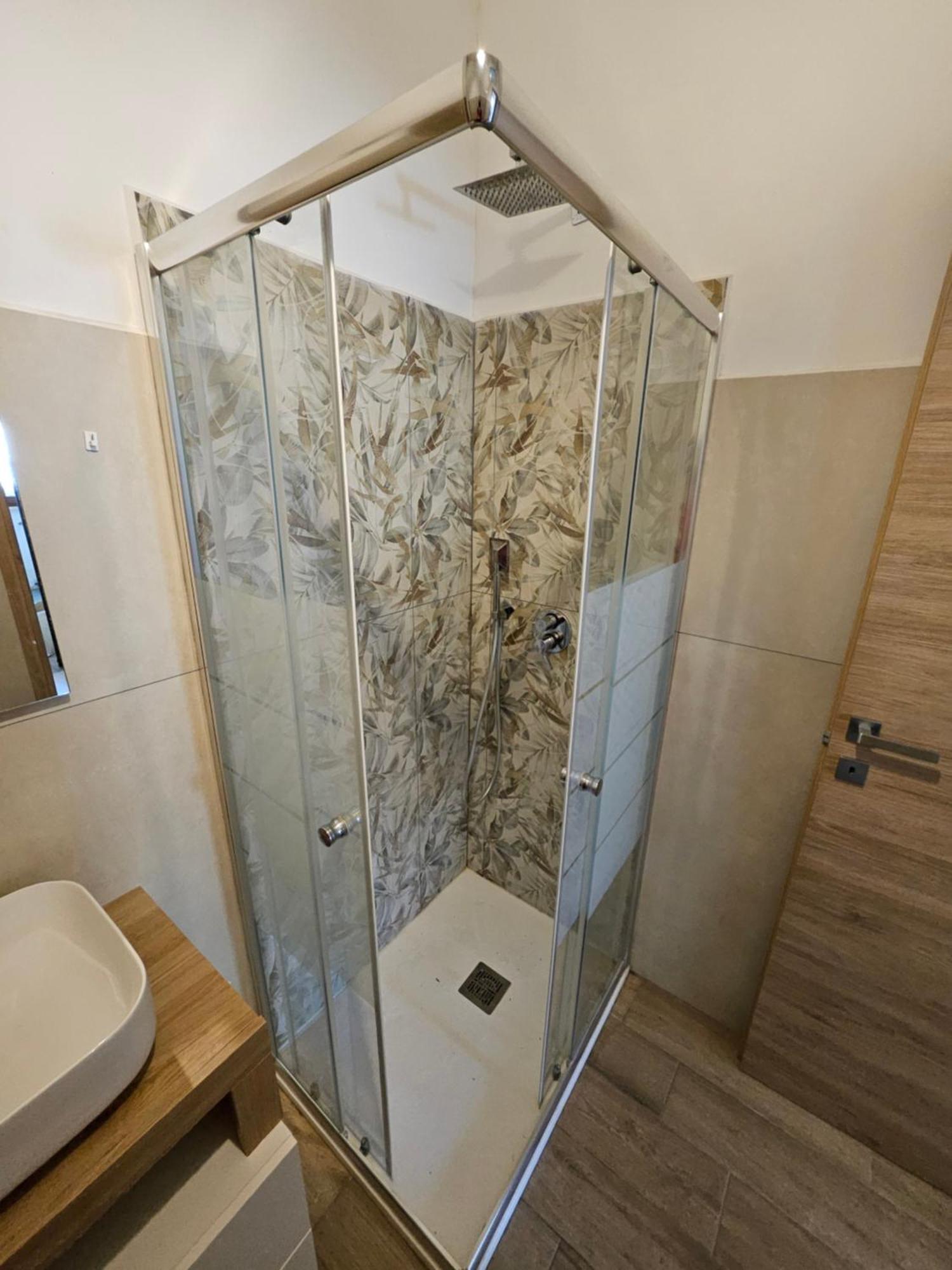 Casa Vacanze Dragona 15 Min Fco 10 Min Ostia Acilia Luaran gambar